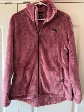 Woman’s North Face Fleece